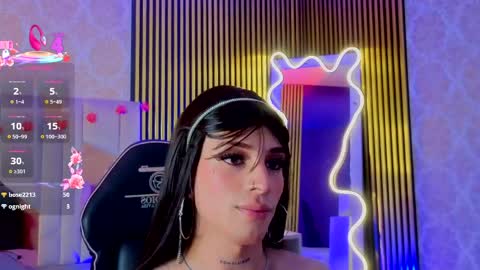 boyfox_tay online show from June 1, 2026, 4:03 am
