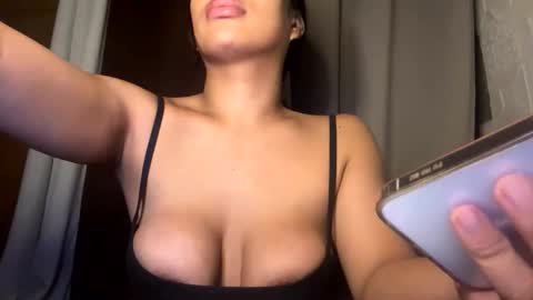 boyishbigcockk online show from October 24, 2025, 9:28 am