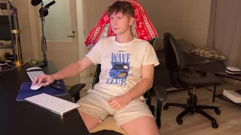 Eddie online show from January 4, 2025, 11:27 pm