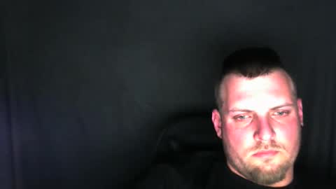 boynextdoooooor online show from April 28, 2026, 9:31 pm