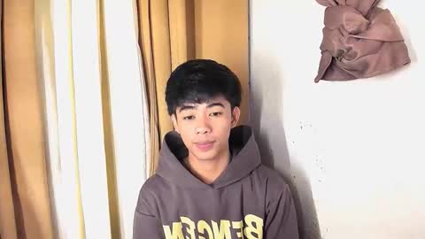 Snapshot of boynextdoor4ux chatting on June 8, 2026, 2:17 pm HI IM JAMES DONT FORGET GIVE ME THUMBS UP AND JOIN TO MY FANCLUB online show from June 8, 2026, 2:17 pm
