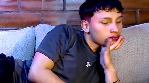 boynick777 online show from October 24, 2025, 1:03 am