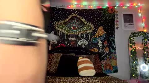 Snapshot of boysdroollx chatting on February 10, 2025, 1:14 am Puddin online show from February 10, 2025, 1:14 am