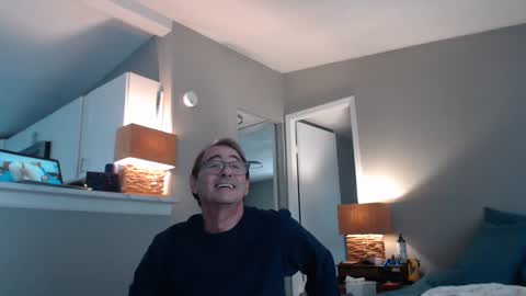 Snapshot of boysluvdaddy chatting on January 28, 2025, 10:01 pm mr bill sir online show from January 28, 2025, 10:01 pm