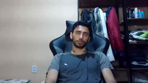 Snapshot of boyzinm2 chatting on March 13, 2026, 4:19 am boyzinm2 online show from March 13, 2026, 4:19 am