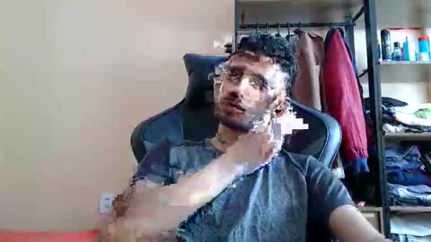 Snapshot of boyzinm2 chatting on March 19, 2026, 2:21 pm boyzinm2 online show from March 19, 2026, 2:21 pm