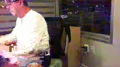 Snapshot of bozou chatting on December 12, 2024, 12:59 am bozou online show from December 12, 2024, 12:59 am