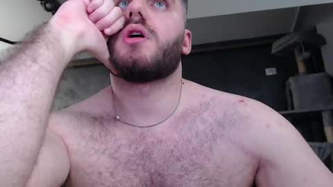 Snapshot of brad_pittfall chatting on March 4, 2025, 11:32 pm ask me online show from March 4, 2025, 11:32 pm