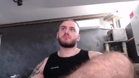 Snapshot of brad_pittfall chatting on October 22, 2025, 8:14 am ask me online show from October 22, 2025, 8:14 am