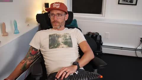 BradBronton online show from September 30, 2025, 10:48 pm