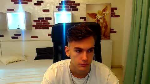 BradyFlint online show from October 19, 2025, 4:46 am