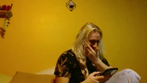 i am a naughty jedi knight online show from March 16, 2026, 6:06 am