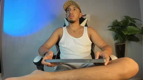 Snapshot of brand_collins chatting on February 1, 2026, 11:20 am Brand online show from February 1, 2026, 11:20 am