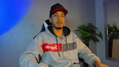 Snapshot of brand_collins chatting on February 6, 2026, 11:35 am Brand online show from February 6, 2026, 11:35 am