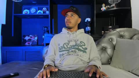 Snapshot of brand_collins chatting on February 13, 2026, 11:39 am Brand online show from February 13, 2026, 11:39 am