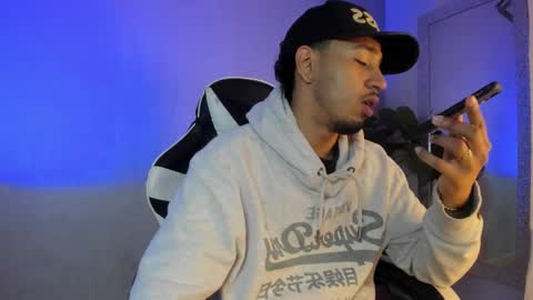 Snapshot of brand_collins chatting on February 21, 2026, 11:33 am Brand online show from February 21, 2026, 11:33 am