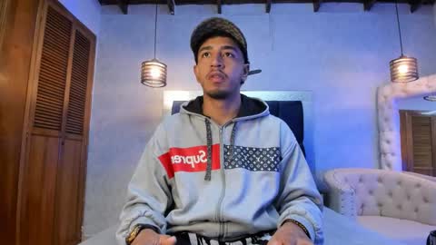 Snapshot of brand_collins chatting on February 25, 2026, 11:53 am Brand online show from February 25, 2026, 11:53 am