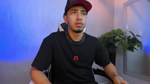 Snapshot of brand_collins chatting on February 27, 2026, 11:32 am Brand online show from February 27, 2026, 11:32 am