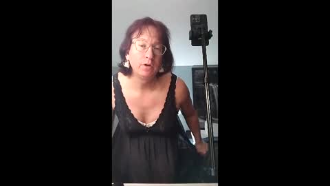 Snapshot of branda_ley chatting on December 15, 2025, 6:39 am Brandaley online show from December 15, 2025, 6:39 am