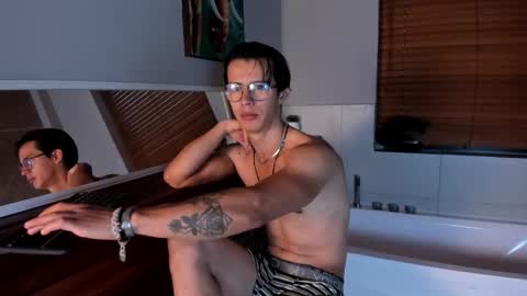 brandon_starkk online show from November 12, 2025, 12:05 pm