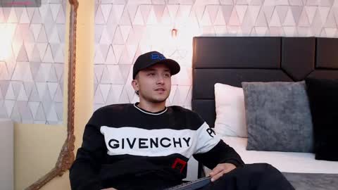 Snapshot of brandoncolee chatting on February 9, 2025, 12:41 pm BrandonCole online show from February 9, 2025, 12:41 pm