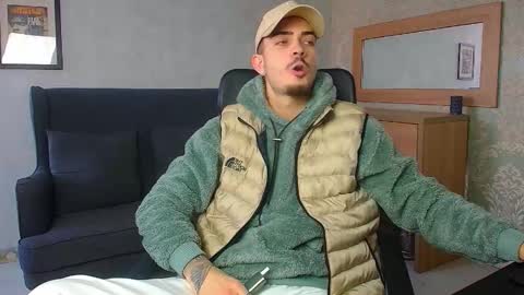 Snapshot of brandontatex chatting on March 3, 2026, 12:00 pm BrandonTateX online show from March 3, 2026, 12:00 pm