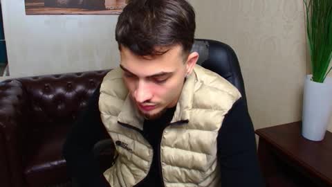 Snapshot of brandontatex chatting on March 4, 2026, 5:35 am BrandonTateX online show from March 4, 2026, 5:35 am