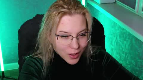 Belle  online show from December 25, 2024, 1:20 am