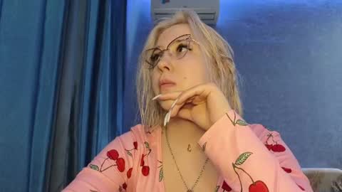 Belle  online show from June 14, 2026, 1:02 pm
