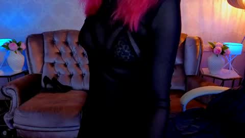 Snapshot of brandybloomm chatting on May 14, 2026, 7:42 pm Brandybloomm online show from May 14, 2026, 7:42 pm