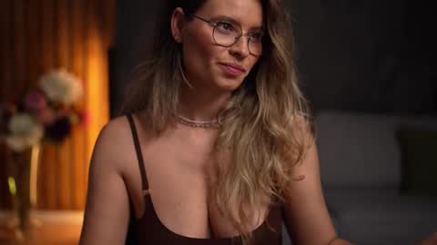 Alex online show from November 20, 2025, 5:29 am