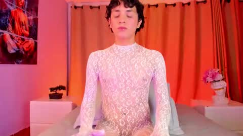 Snapshot of brann_tadzio chatting on January 17, 2026, 12:48 am online show from January 17, 2026, 12:48 am