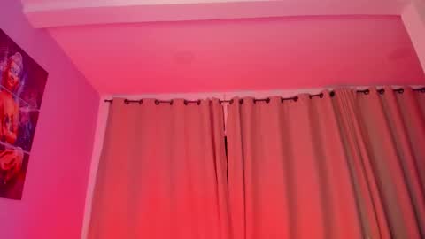 Snapshot of brann_tadzio chatting on February 23, 2026, 4:32 am online show from February 23, 2026, 4:32 am