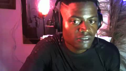 brayan1111x online show from November 27, 2025, 11:40 pm