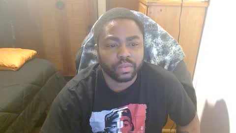 Snapshot of breadw1nnah chatting on January 27, 2025, 2:42 am Breadw1nnah online show from January 27, 2025, 2:42 am