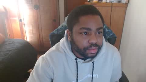 Snapshot of breadw1nnah chatting on February 8, 2025, 4:25 pm Breadw1nnah online show from February 8, 2025, 4:25 pm