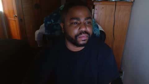 Snapshot of breadw1nnah chatting on February 22, 2025, 3:58 pm Breadw1nnah online show from February 22, 2025, 3:58 pm