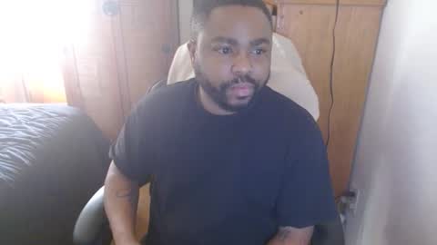 Snapshot of breadw1nnah chatting on February 23, 2025, 3:51 pm Breadw1nnah online show from February 23, 2025, 3:51 pm