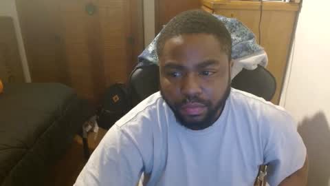 Snapshot of breadw1nnah chatting on March 10, 2025, 7:10 am Breadw1nnah online show from March 10, 2025, 7:10 am