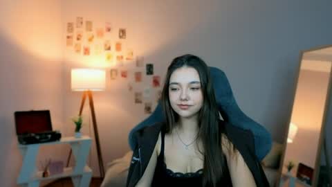 Rachel online show from April 16, 2026, 9:39 pm