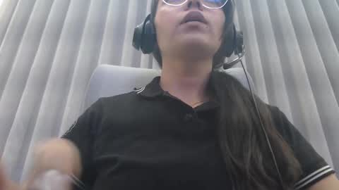 breakfastwithtiffanys online show from October 4, 2025, 4:49 pm