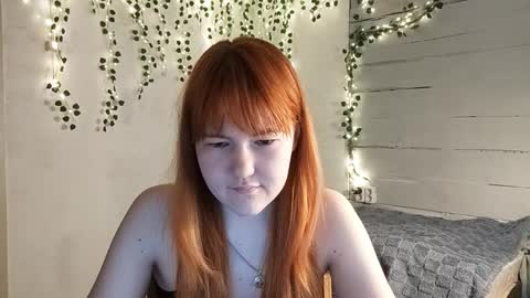 Dina online show from April 10, 2026, 4:39 am