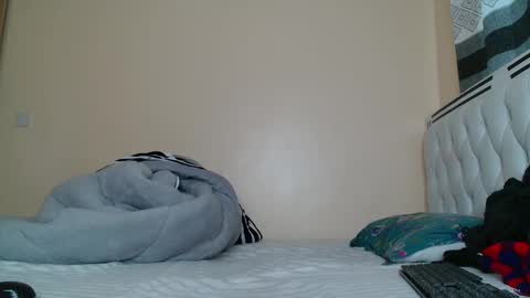 bree_beauty online show from March 8, 2026, 4:27 am