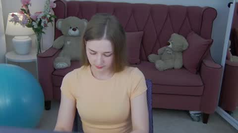 Bree online show from April 13, 2026, 11:27 am