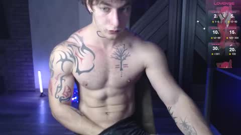brendan__piks online show from December 18, 2025, 8:53 am