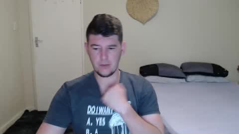 ask me lol online show from December 3, 2024, 3:09 am