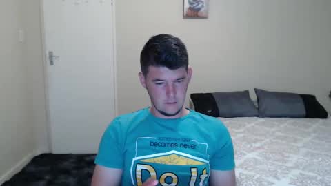 ask me lol online show from December 5, 2024, 3:26 am