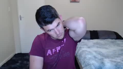 ask me lol online show from December 8, 2024, 3:43 am