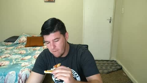 ask me lol online show from January 6, 2025, 3:53 am