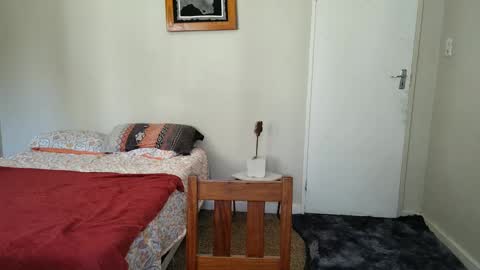 ask me lol online show from February 26, 2025, 8:04 am